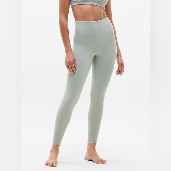 Athleta Ultra High Rise Elation Tight Leggings